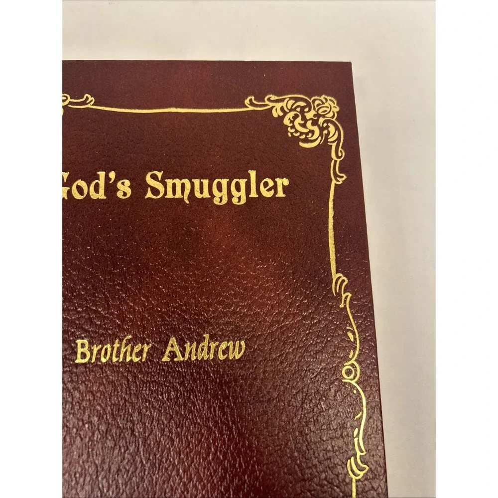 Vintage God's Smuggler Brother Andrew HC Maroon Barbour 1967 USA Faux Leather